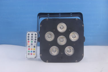 O auto DJ encena as luzes a paridade do diodo emissor de luz que do RGB pode para a mostra da fase, DJ, disco, estúdio