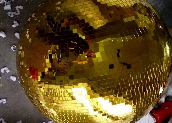 A fase dourada do disco da bola do espelho de 120CM ilumina a bola de gerencio