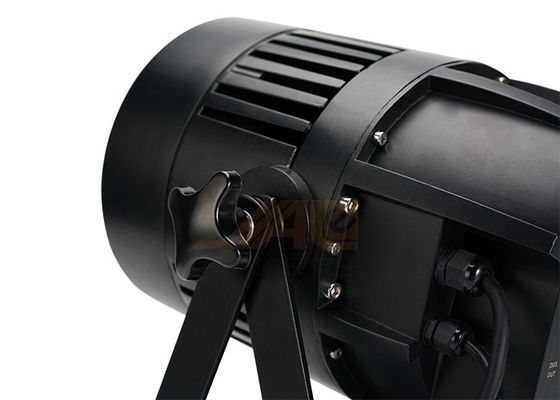Venda por atacado DMX 512 LED Alumínio Zoom Outdoor 150w LED à prova d'água par Luz