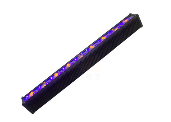 Luz de escurecimento linear da parede da lavagem do diodo emissor de luz de IP65 60hz 72*3W RGBWA
