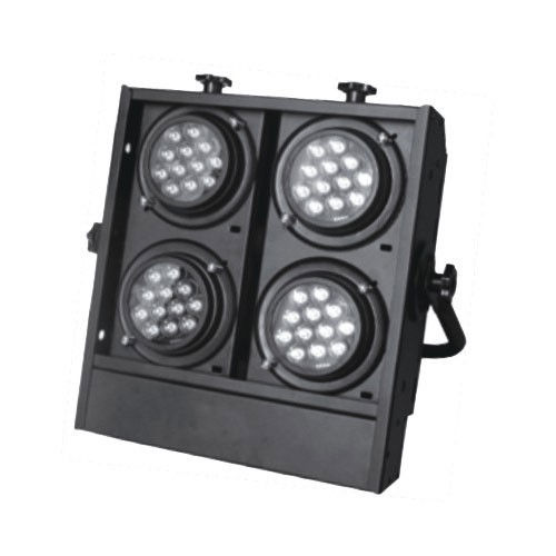 Os olhos conduzidos Rgbw DJ da luz 4 dos antolhos de Dmx da audiência encenam a iluminação da luz profissional