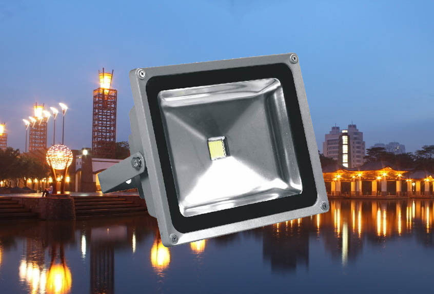 Luz de inundação conduzida exterior 10w do poder superior - 100w cor do branco/Rgb para a fase